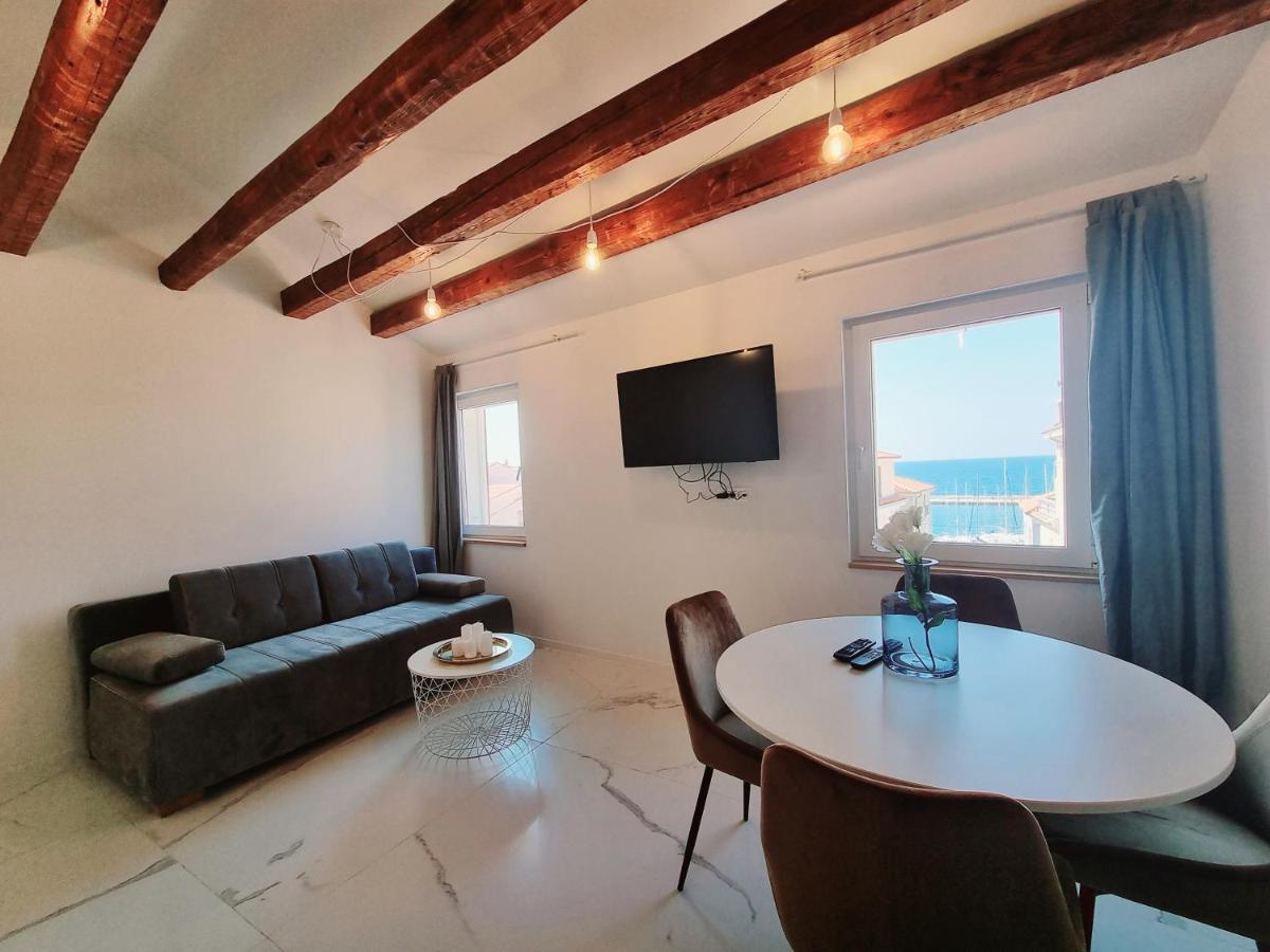 As Deluxe Apartments 皮兰 外观 照片